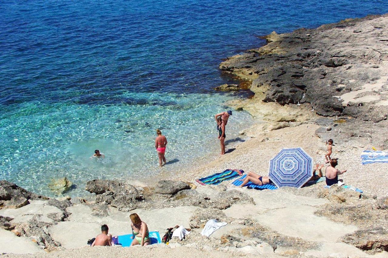 By The Sea Ivan Dolac, Hvar - 12644 Apartment *